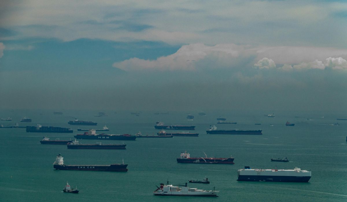 Iran’s Control of Strait of Hormuz Challenged as 80% of Ships Use Oman Route